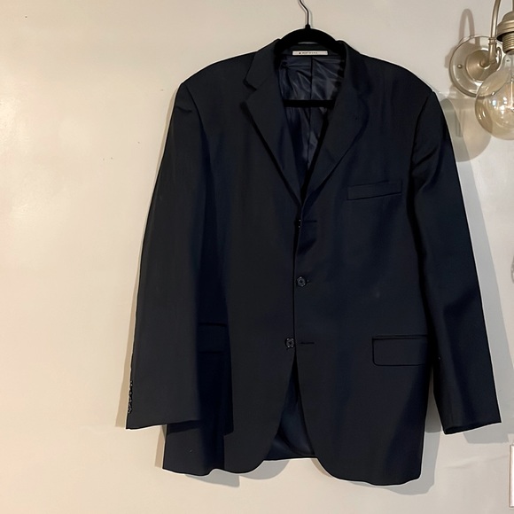 Burberry suit coat sports jacket navy to black gently worn 100% wool 44 reg